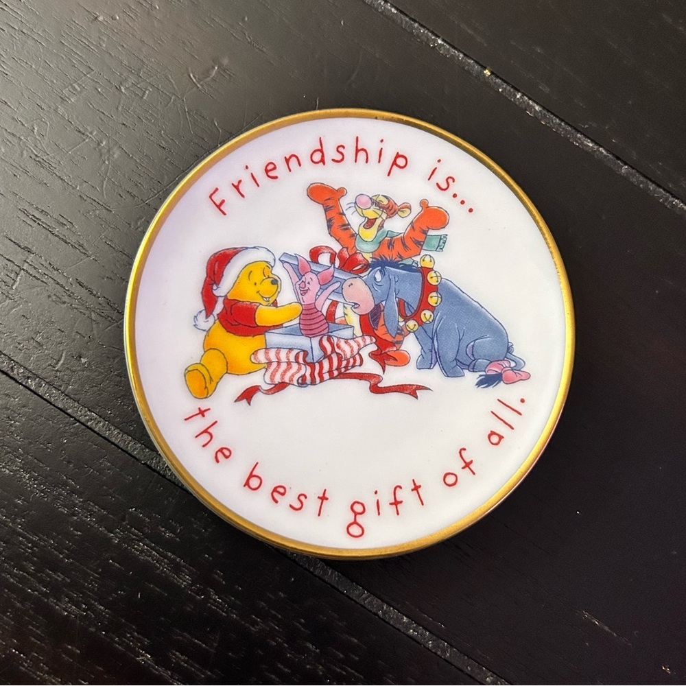 Hallmark Keepsake Ornament Lot Vintage Winnie The Pooh Ceramic Plate And Tigger - Picture 2 of 8